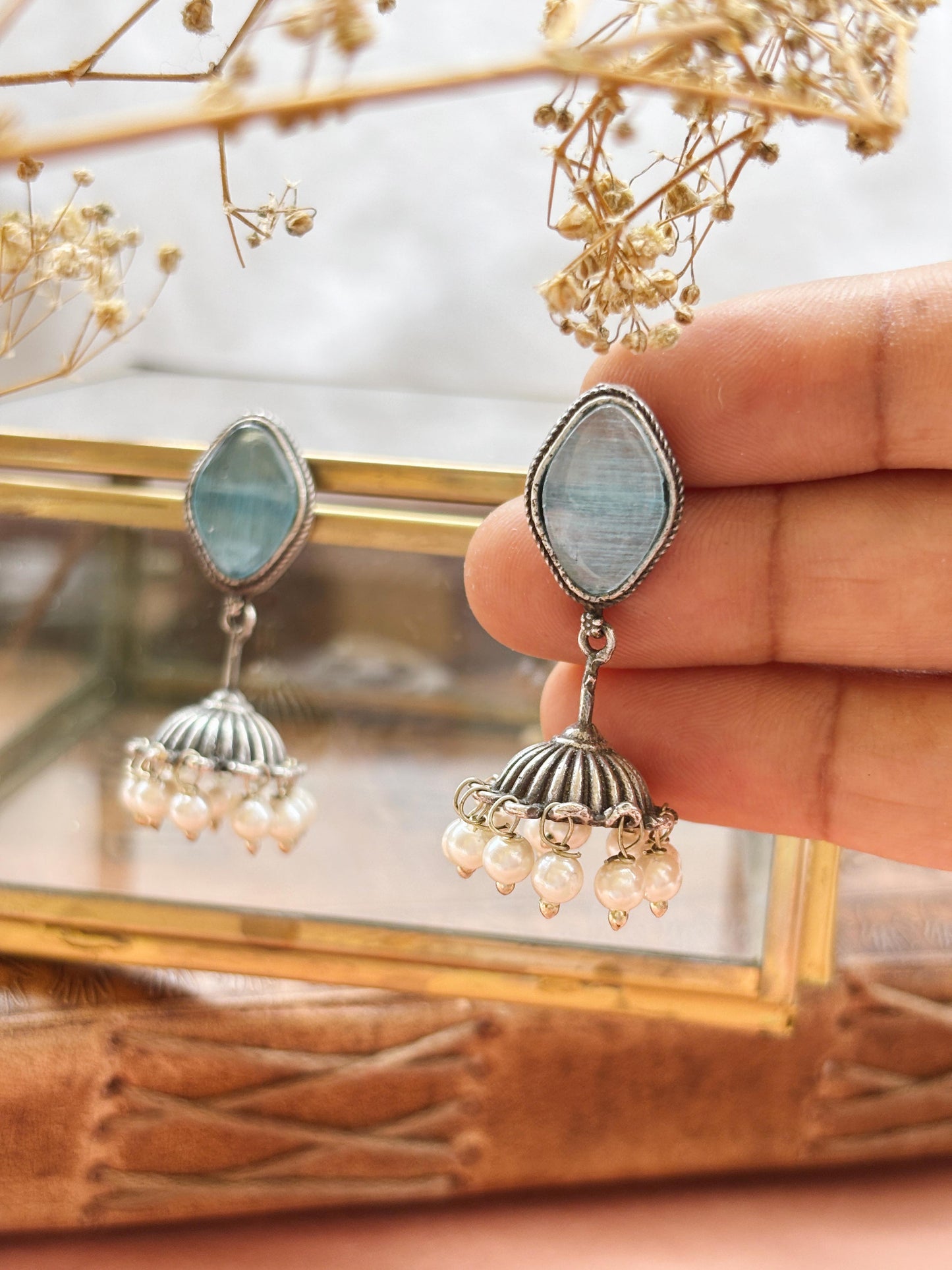 Alpa Blue Monalisa Stone Small Pearl Jhumki