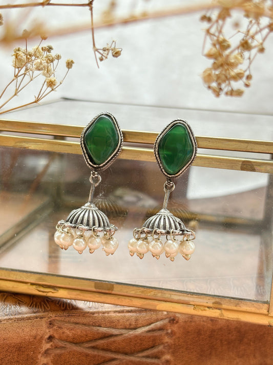 Alpa Green Monalisa Stone Small Pearl Jhumki