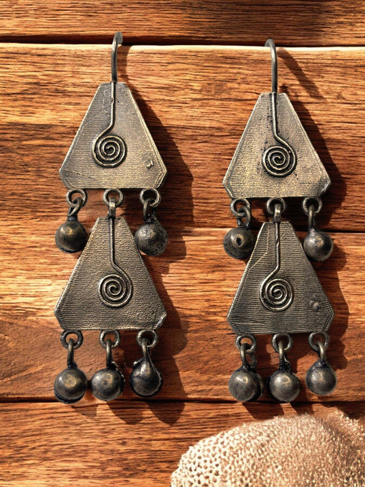 Banik Hook Oxidised Boho Earrings