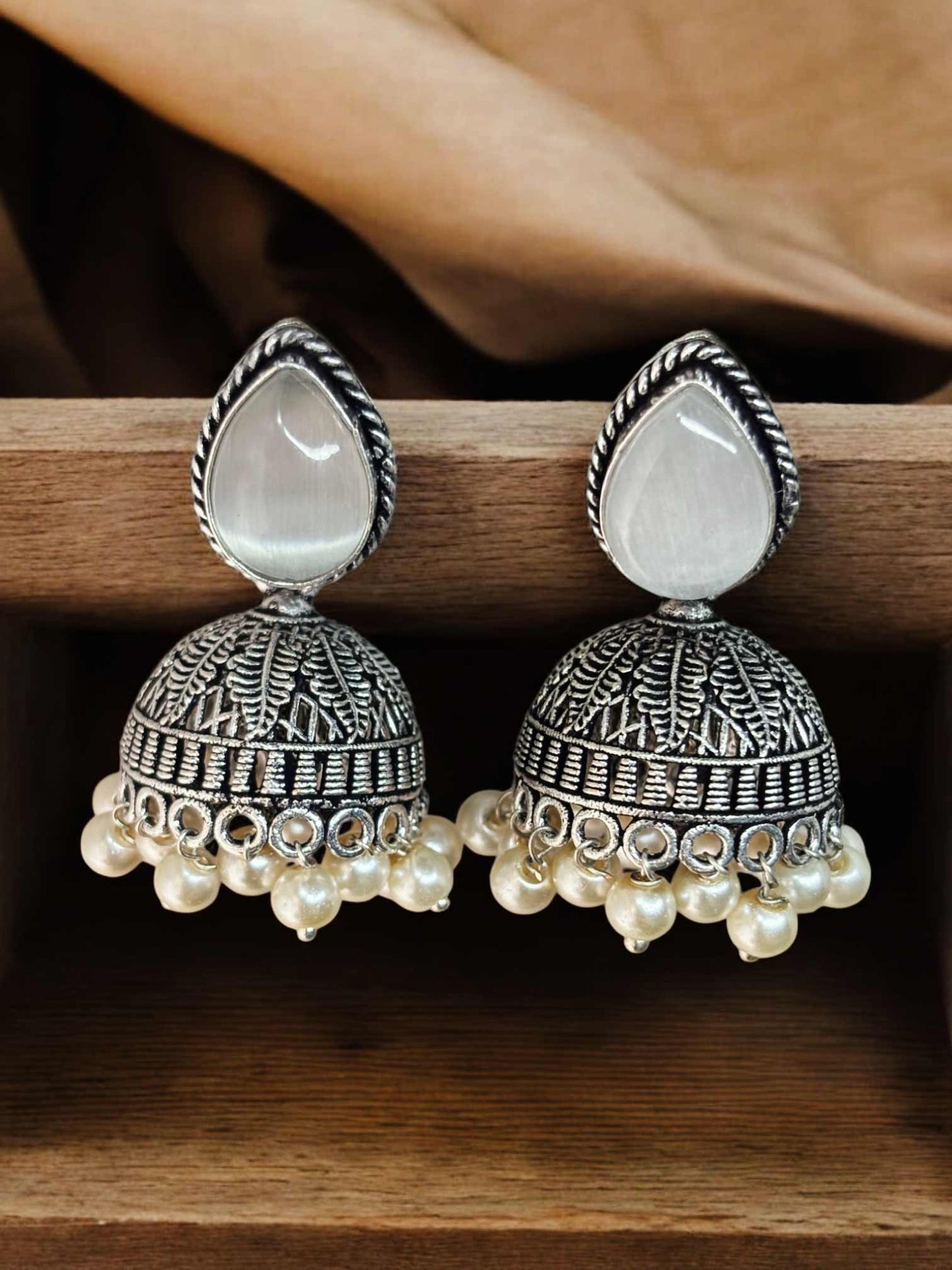 Bindu Monalisa Stone Oxidized Jhumka Earrings