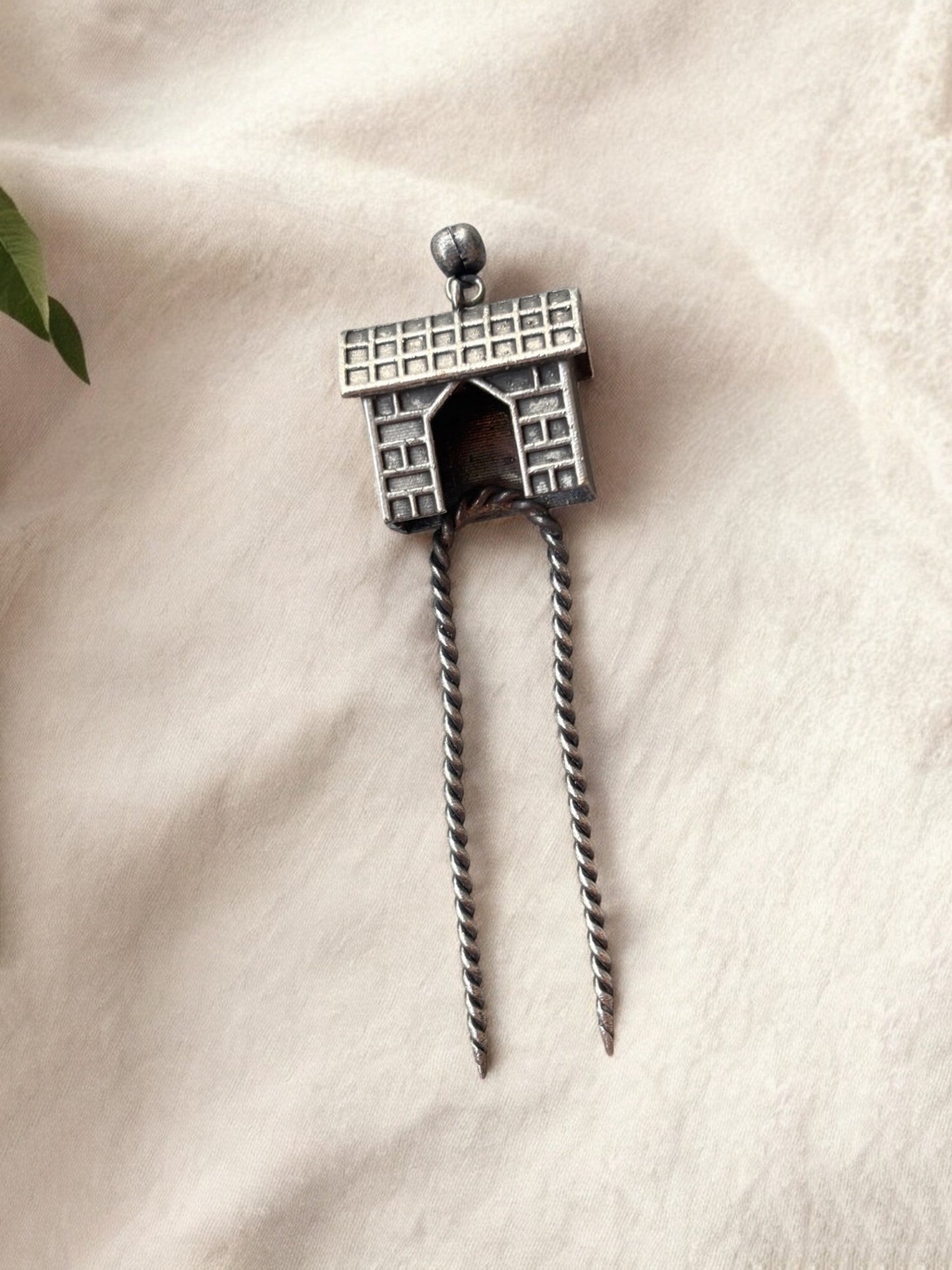 Ghar Juda Pin – Oxidized Silver Hair Pin