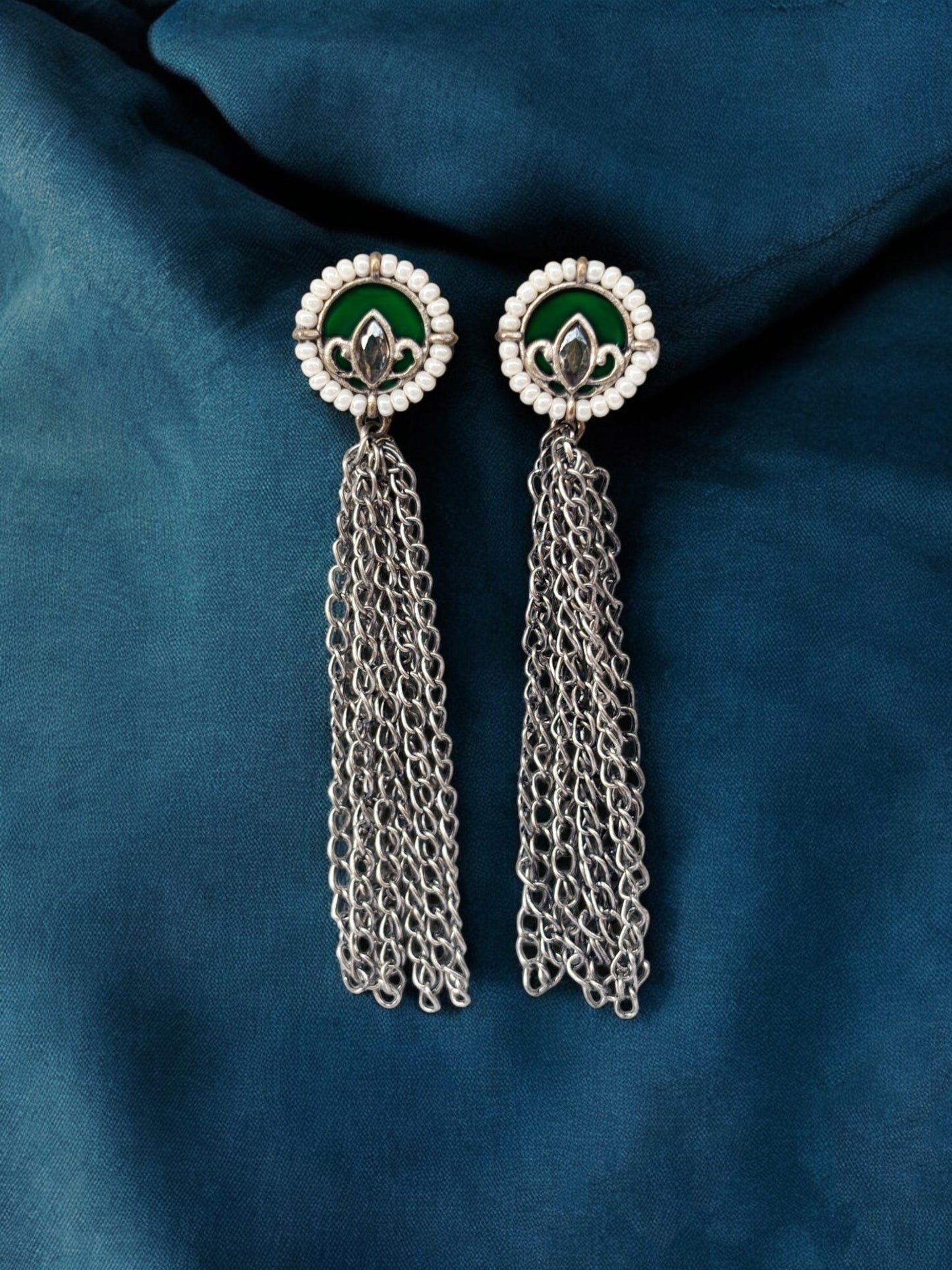 Idhika Monalisa Stone Pearl Chain Dangle Earrings