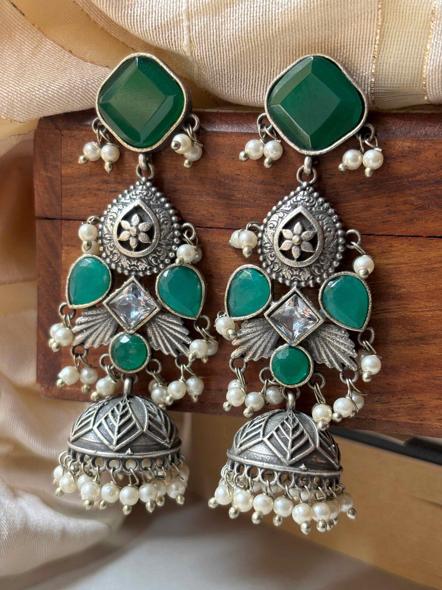 Ikshula Monalisa Stone Oxidized Jhumka Earrings