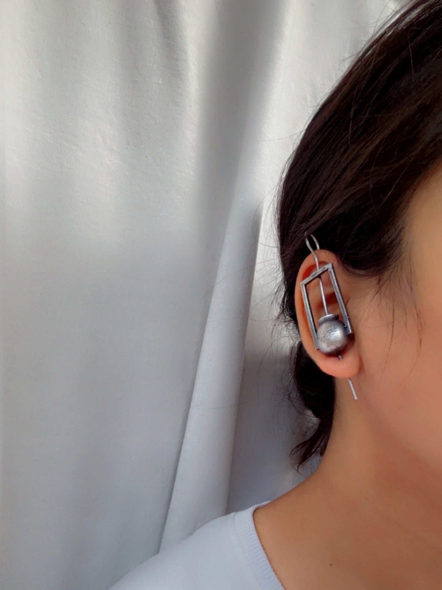 Kalash Sui Earcuffs – Clip On Bugadi (Oxidized Silver Replica)