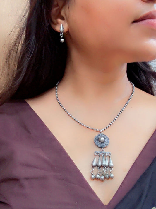 Mythili Ghungroo Pendant Long Neckchain with Stud Earrings