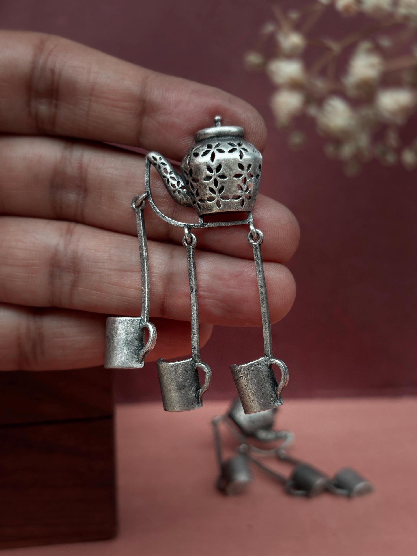 Quirky Chai Shai – Tea Lovers Dangle Earrings
