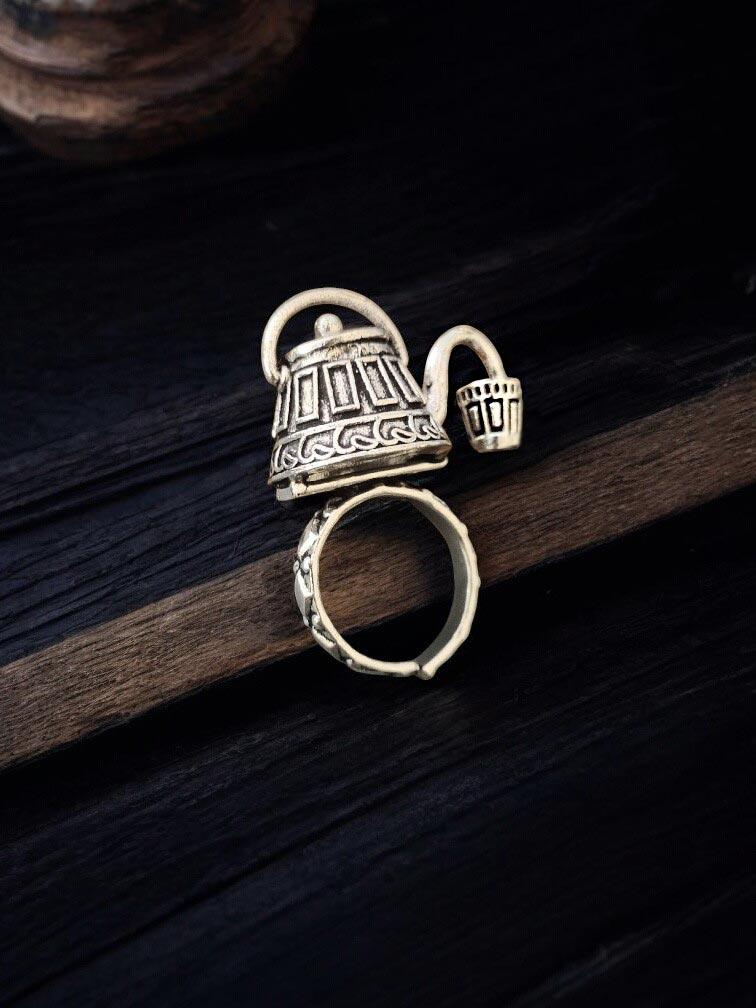 Quirky Kettle Adjustable Oxidized Finger Ring