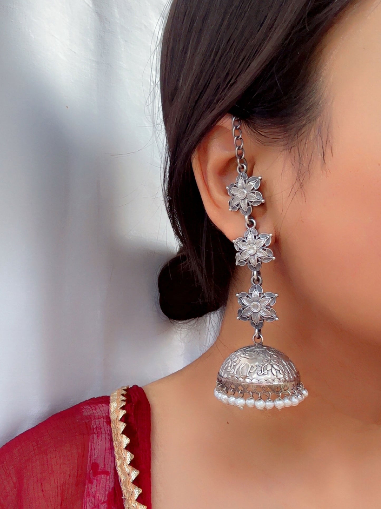 Teen Sitare Pearl Jhumka Chain Earcuff Earrings