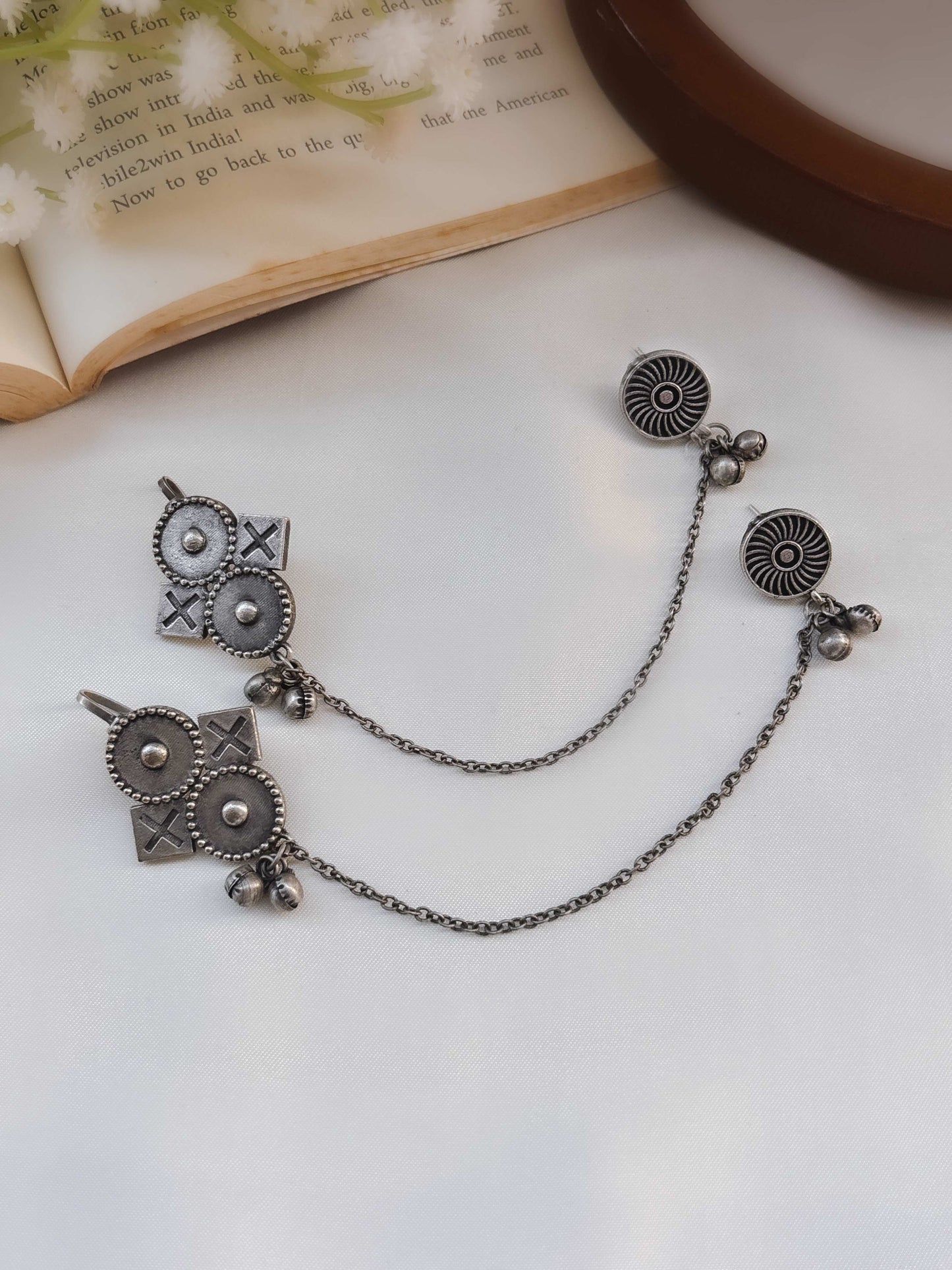 Quirky Tic Tac Toe Chain Ghungroo Bugadi Earcuff – Oxidized Earrings