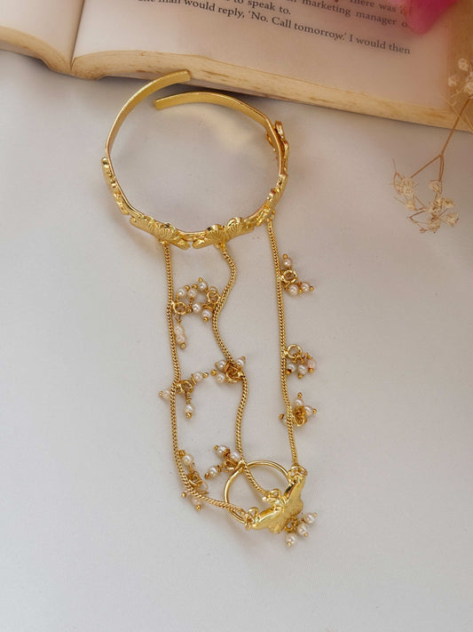 Titli Golden Pearl Chain Adjustable Hathphool Bracelet (Price per piece)