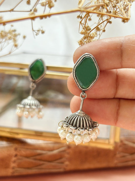 Alpa Green Monalisa Stone Small Pearl Jhumki