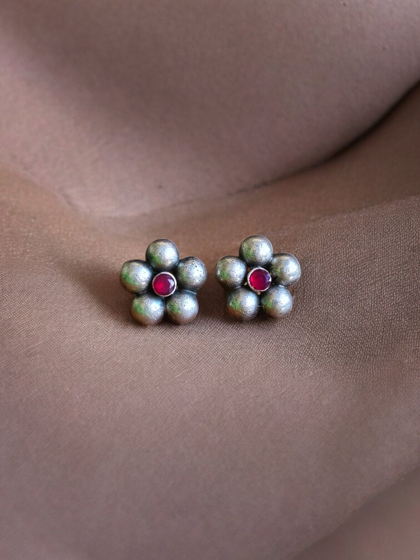 Dahlia Red Monalisa Stone Stud Earrings