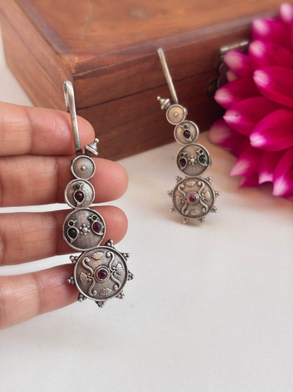 Doyel Red Green Stone Earcuffs (Clip-On Bugadi Style)