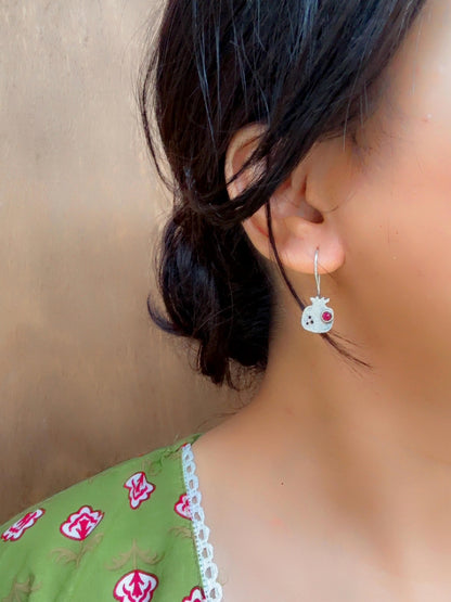 Ek Anaar – Minimal Oxidized Red Stone Hook Earrings