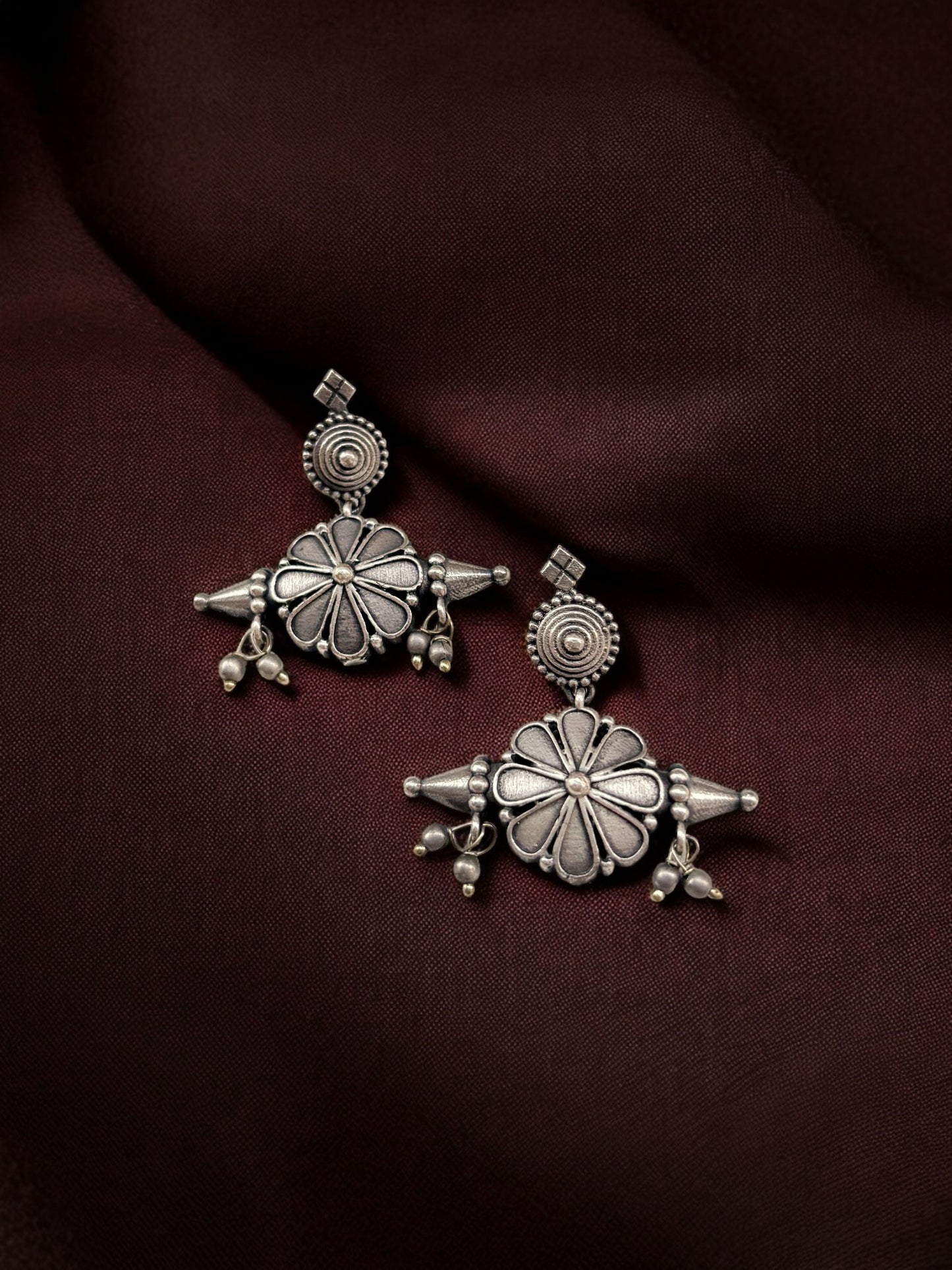 Fulki Small Dangle Oxidized Earrings