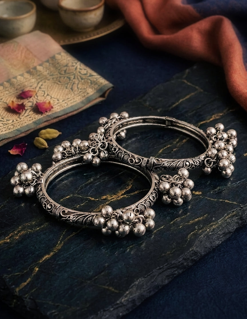 Geet Ghungroo Free Size Oxidized Silver Bangle Pair (2 Bangles)