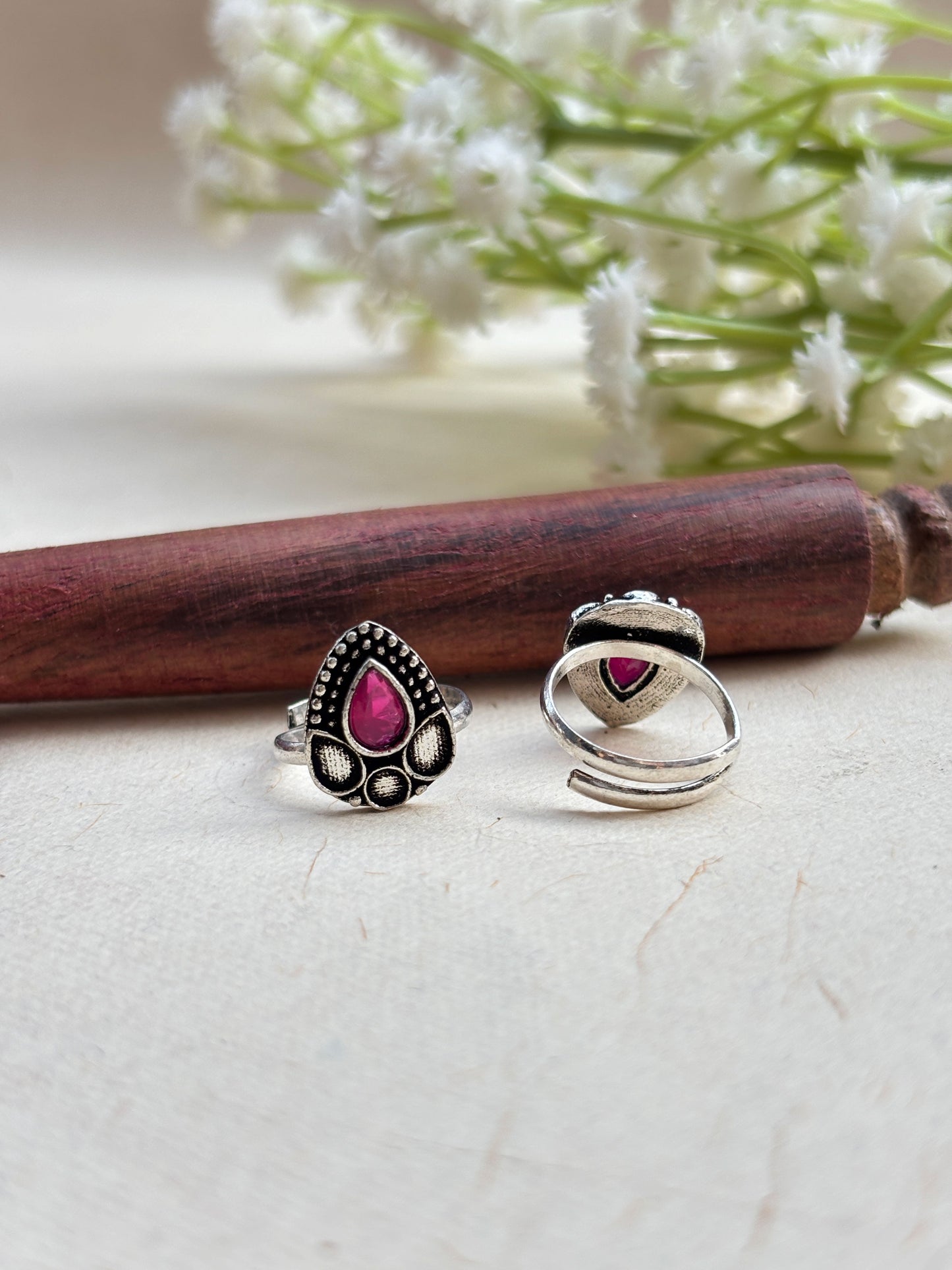 Kali Red Stone Adjustable Oxidized Toe Ring Pair
