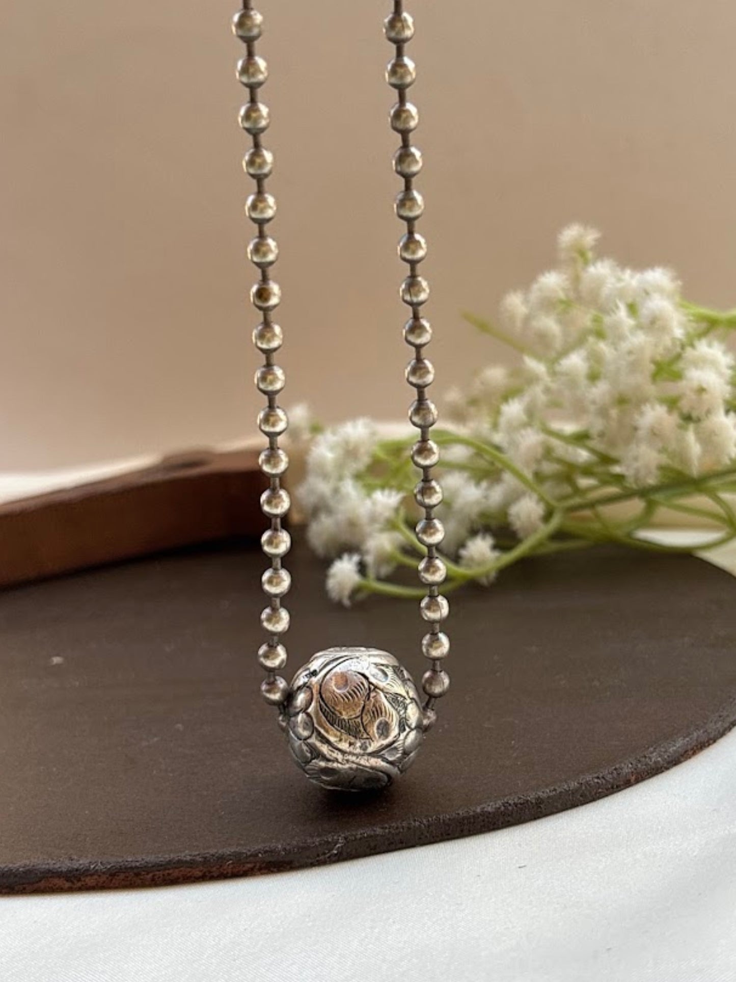Kandukī Oxidised Silver Ball Chain Necklace