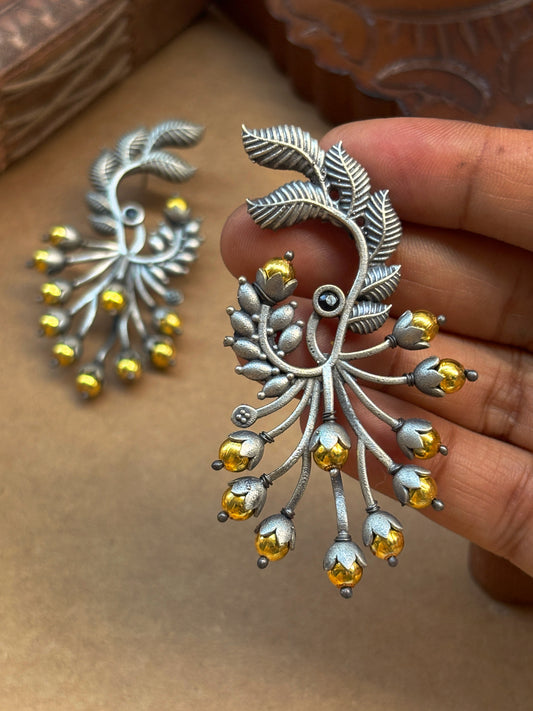 Kashvi Dual Tone Stud Earrings