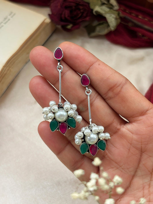 Ketaki – Red & Green Monalisa Stone Pearl Dangle Earrings
