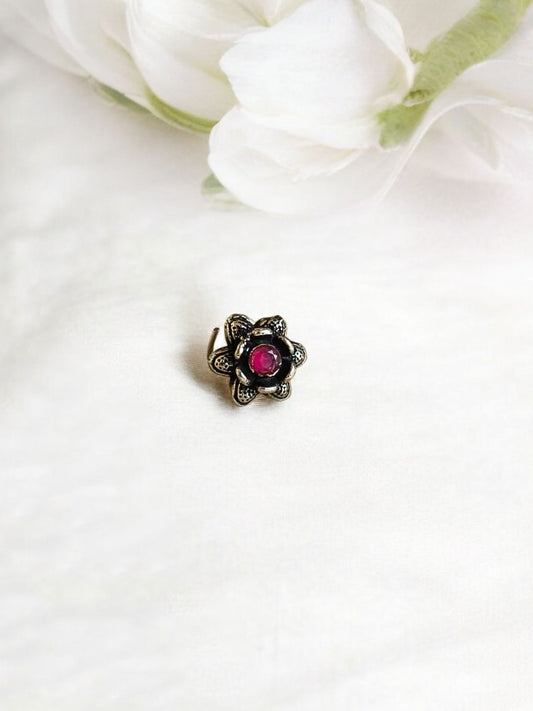 Keya Red Monalisa Stone Piercing Nosepin