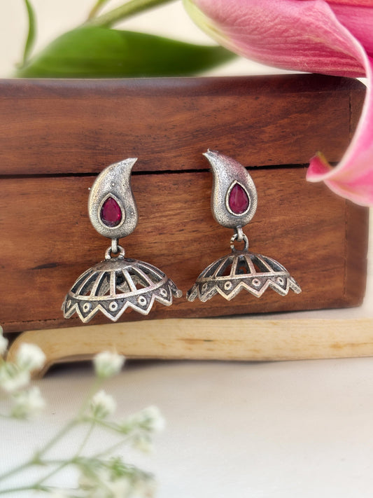Kishi Red Monalisa Stone Small Jhumka – Oxidized Boho Earrings