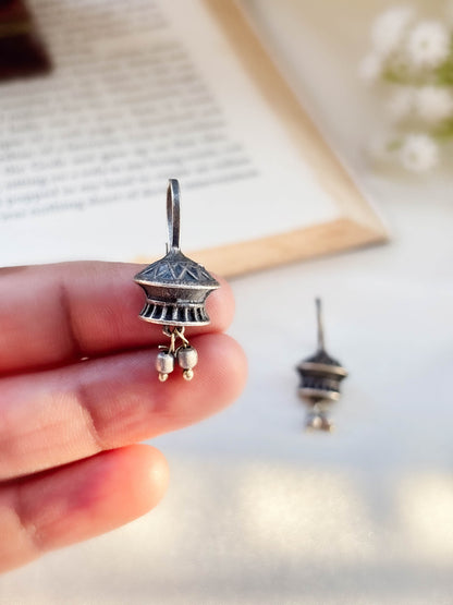 Mahika Clip-On Bugadi Earcuff Studs