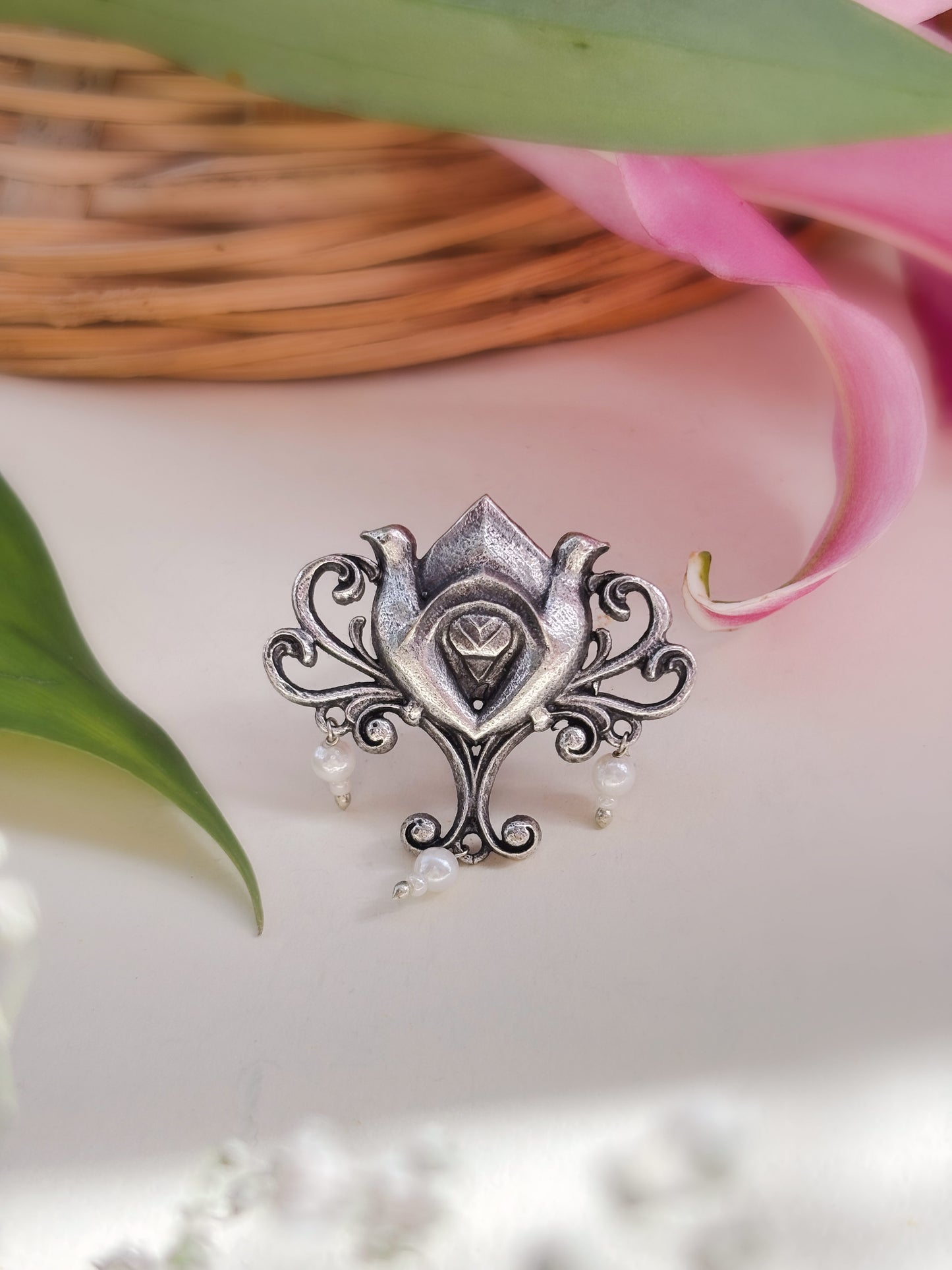Manjari Pearl Adjustable Oxidized Ring