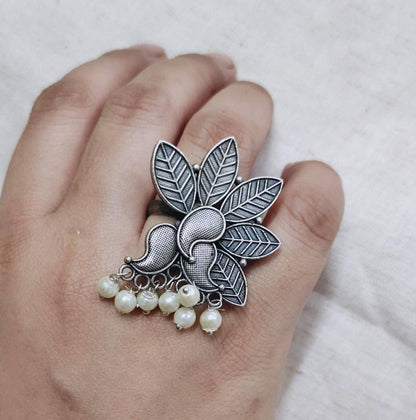 Mogra Oxidised Silver Finger Ring – Adjustable