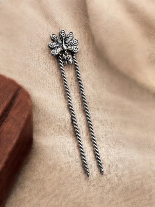 Morani Ghungroo Hair Juda Bun Pin
