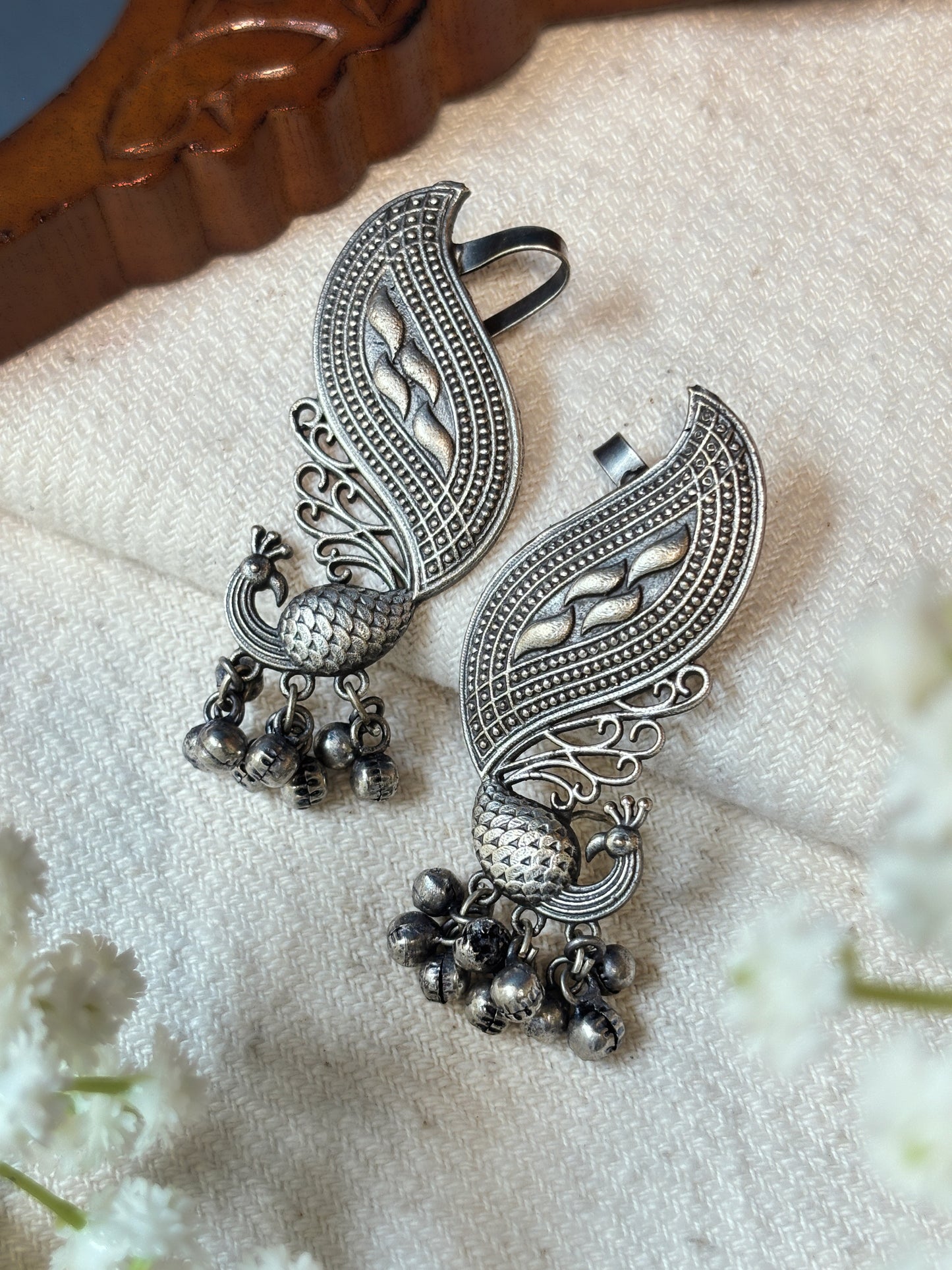 Pihu Ghungroo Bugadi Earcuff Studs Earrings