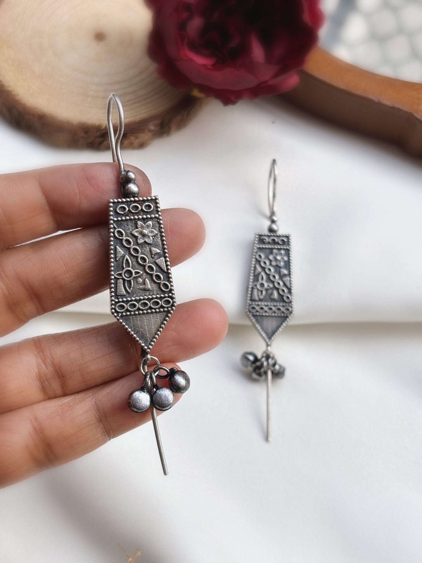 Pinakshi Ghungroo Sui Earcuffs – Clip On Bugadi