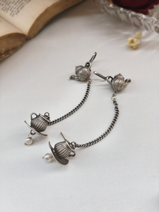 Quirky Chai Ketali Chain Earcuff with Pearl