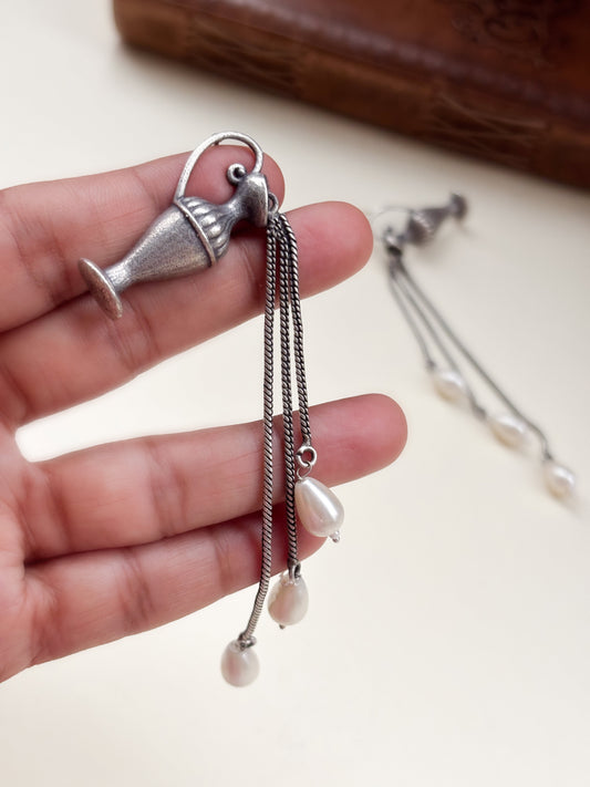 Quirky Guldaan Pearl Dangler – Oxidized Silver Earrings