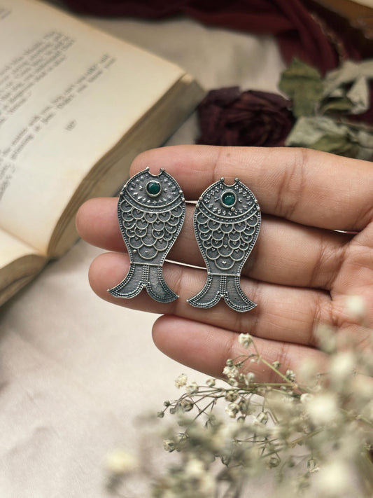 Quirky Meena – Green Stud Oxidized Fish Earrings