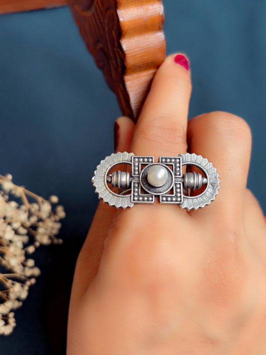 Sadaf Pearl Oxidized Silver Adjustable Ring