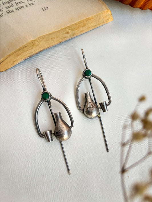 Surahi Green Monalisa Stone Clip-On Sui Bugadi Earcuffs