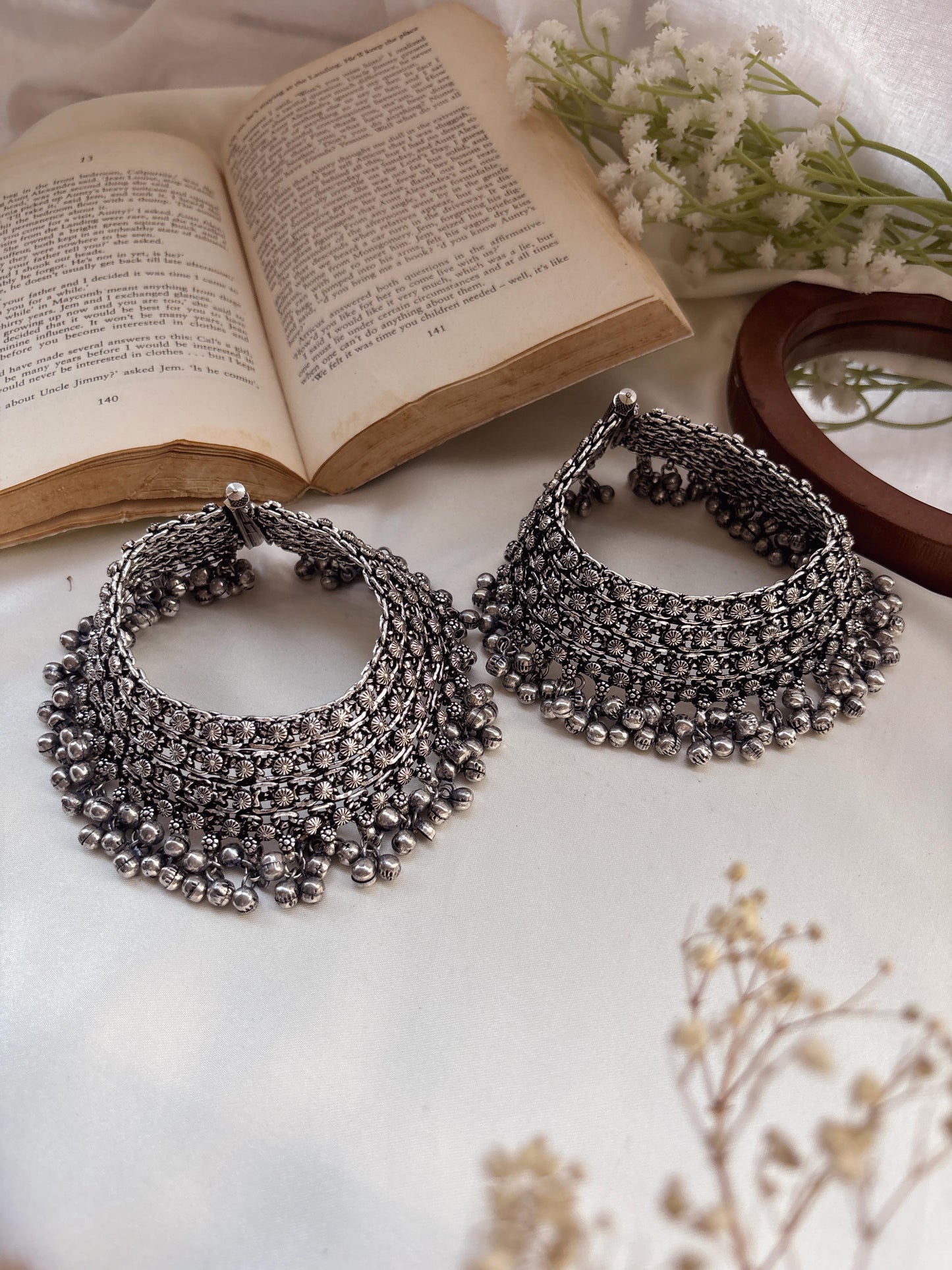 Tarulata Wide Ghungroo Oxidized Silver Brass Anklets