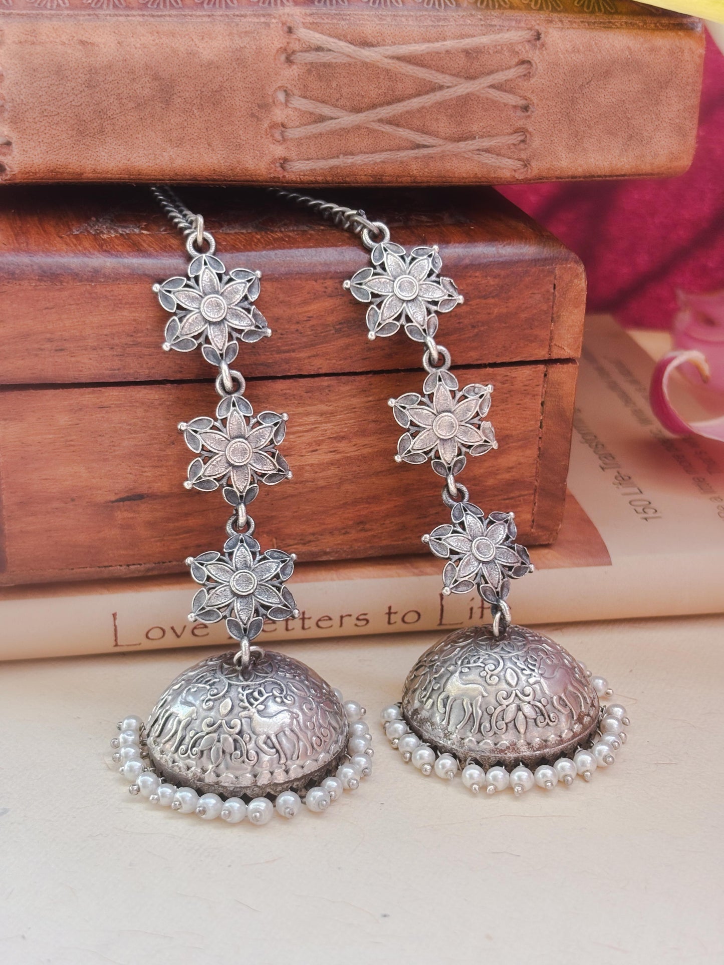 Teen Sitare Pearl Jhumka Chain Earcuff Earrings