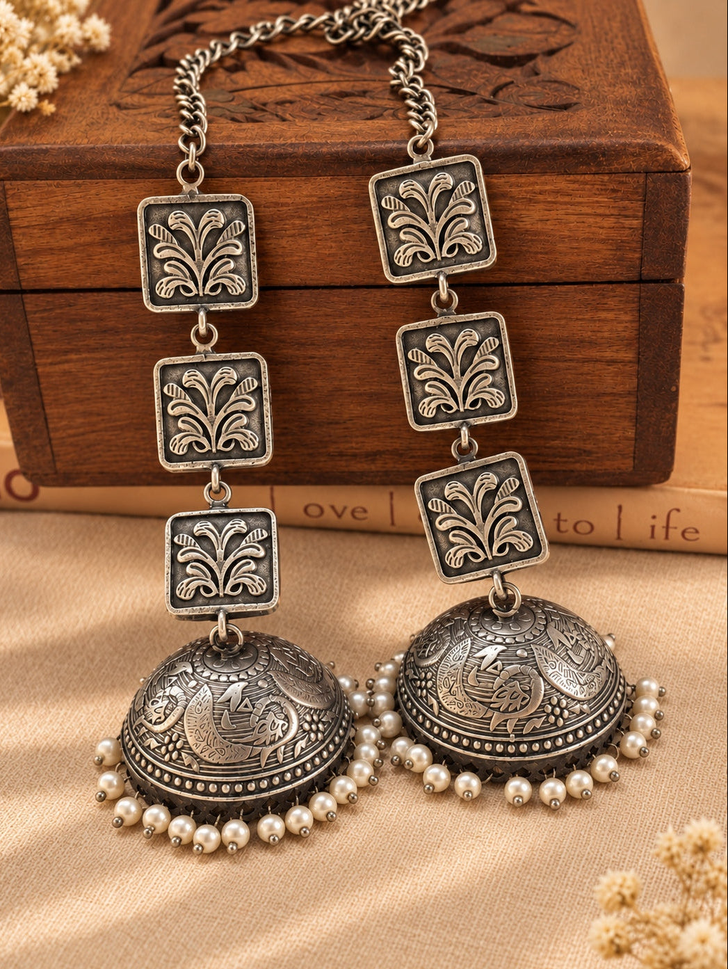 Teen Taal Pearl Jhumka Chain Earcuff